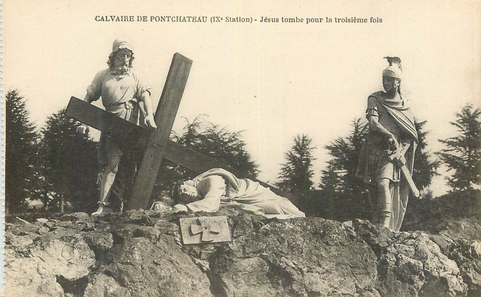 CPA Calvaire de Pontchateau (IXe Station) Jesus Tombe pour la Troisieme Fois