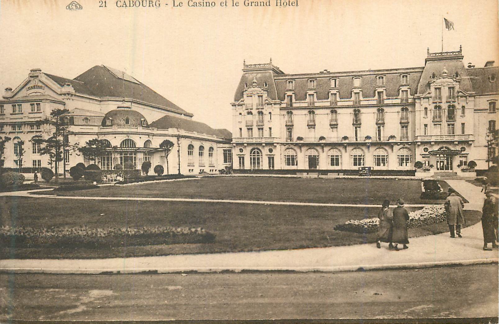 CPA Cabourg le Casino et le Grand Hotel