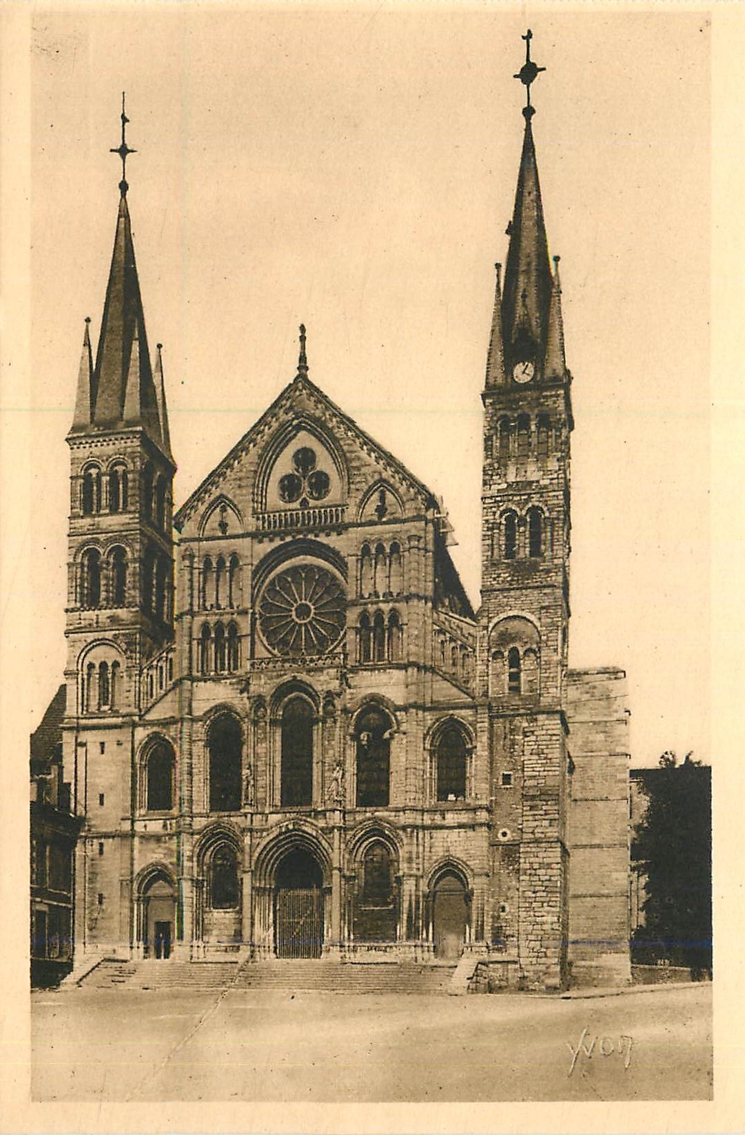 CPA Reims (Marne) l'Eglise St Remi