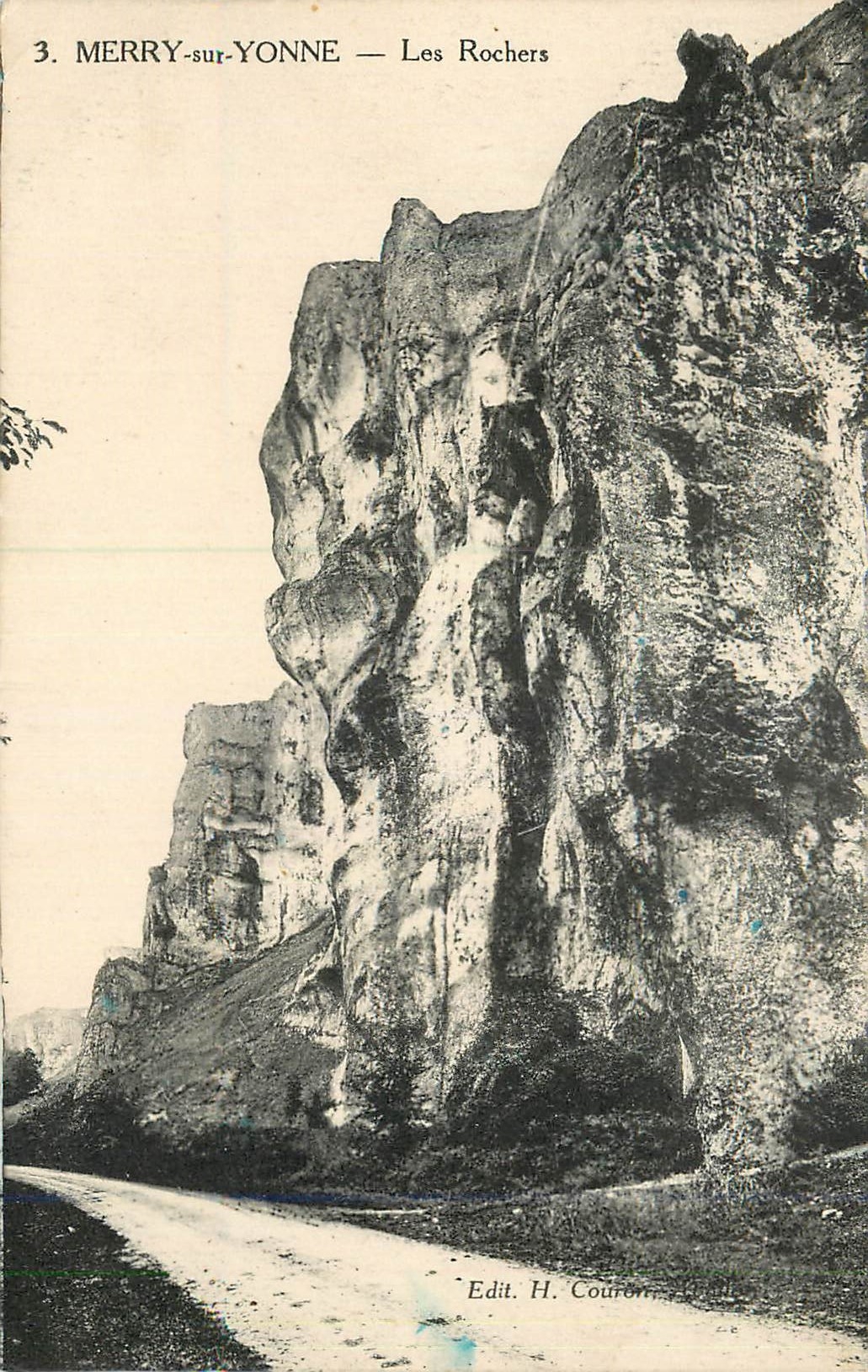CPA Merry sur Yonne les Rochers