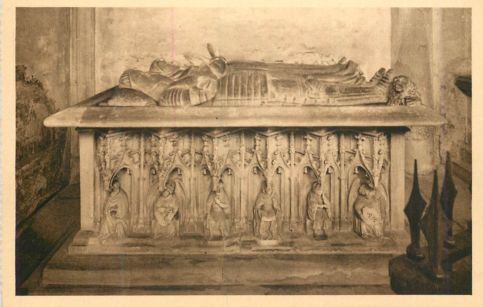 CPA Nancy Eglise des Cordeliers Tombeau d'Antoine de Vaudemont et de Marie d'Harcourt