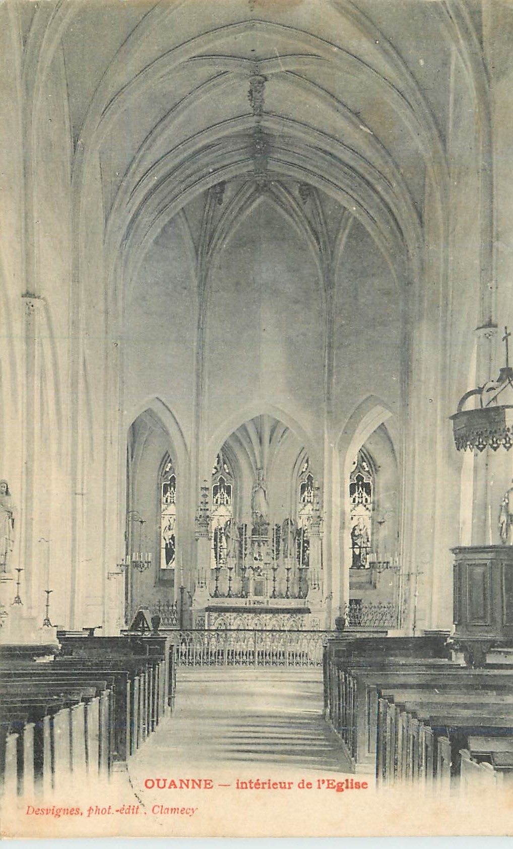 CPA Ouanne Interieur de l'Eglise