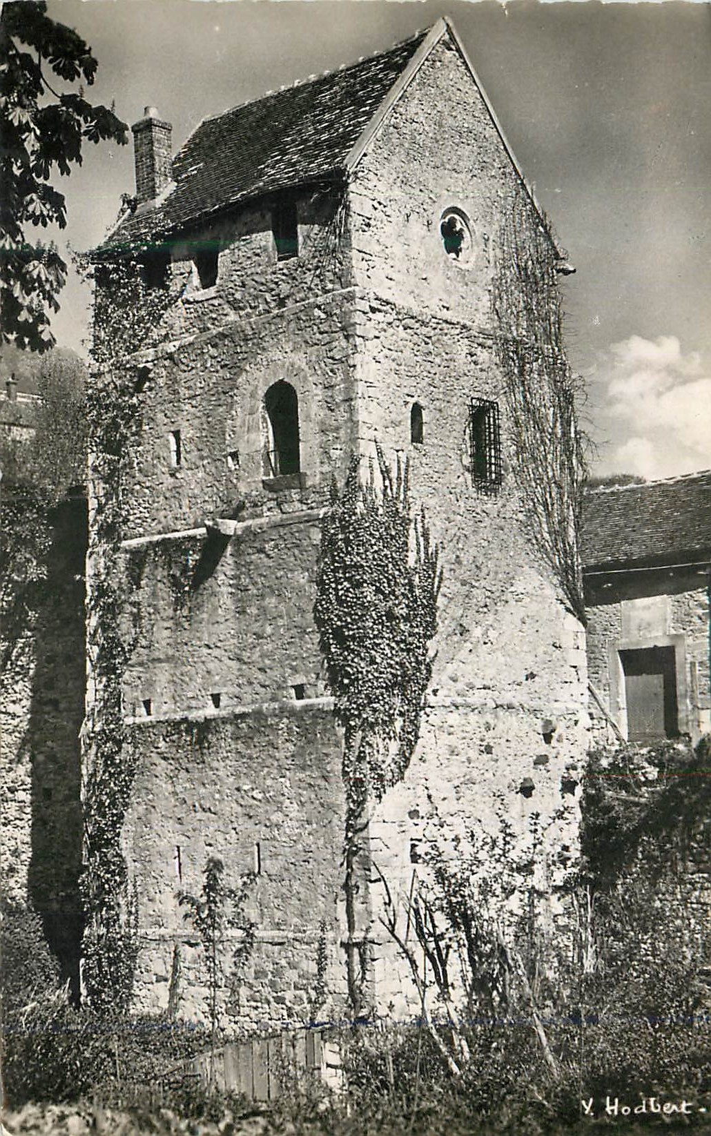 CPM Provins (S et M) la Maison du Bourreau