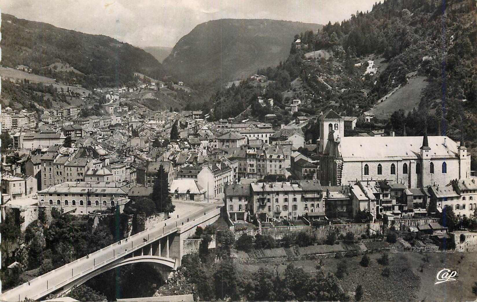 CPM St Claude La Cathedrale et la Ville