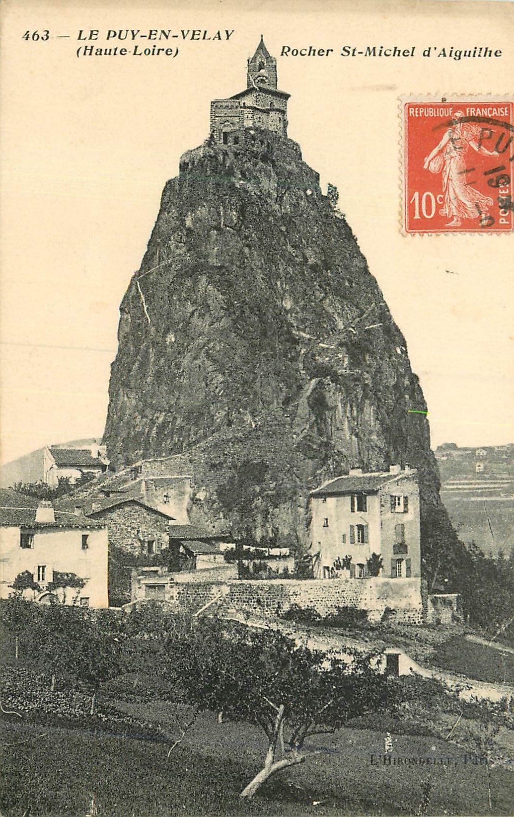 CPA le Puy en Velay (Haute Loire)Rocher St Michel d'Aiguilhe 