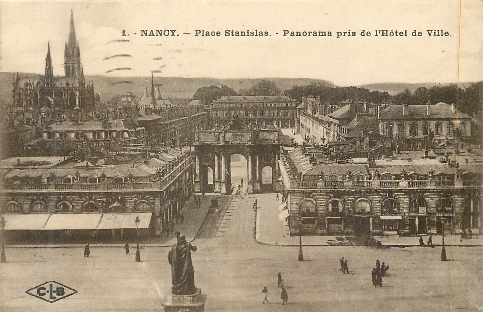 CPA Nancy Place Stanislas Panorama Prsi de l'Hotel de Ville