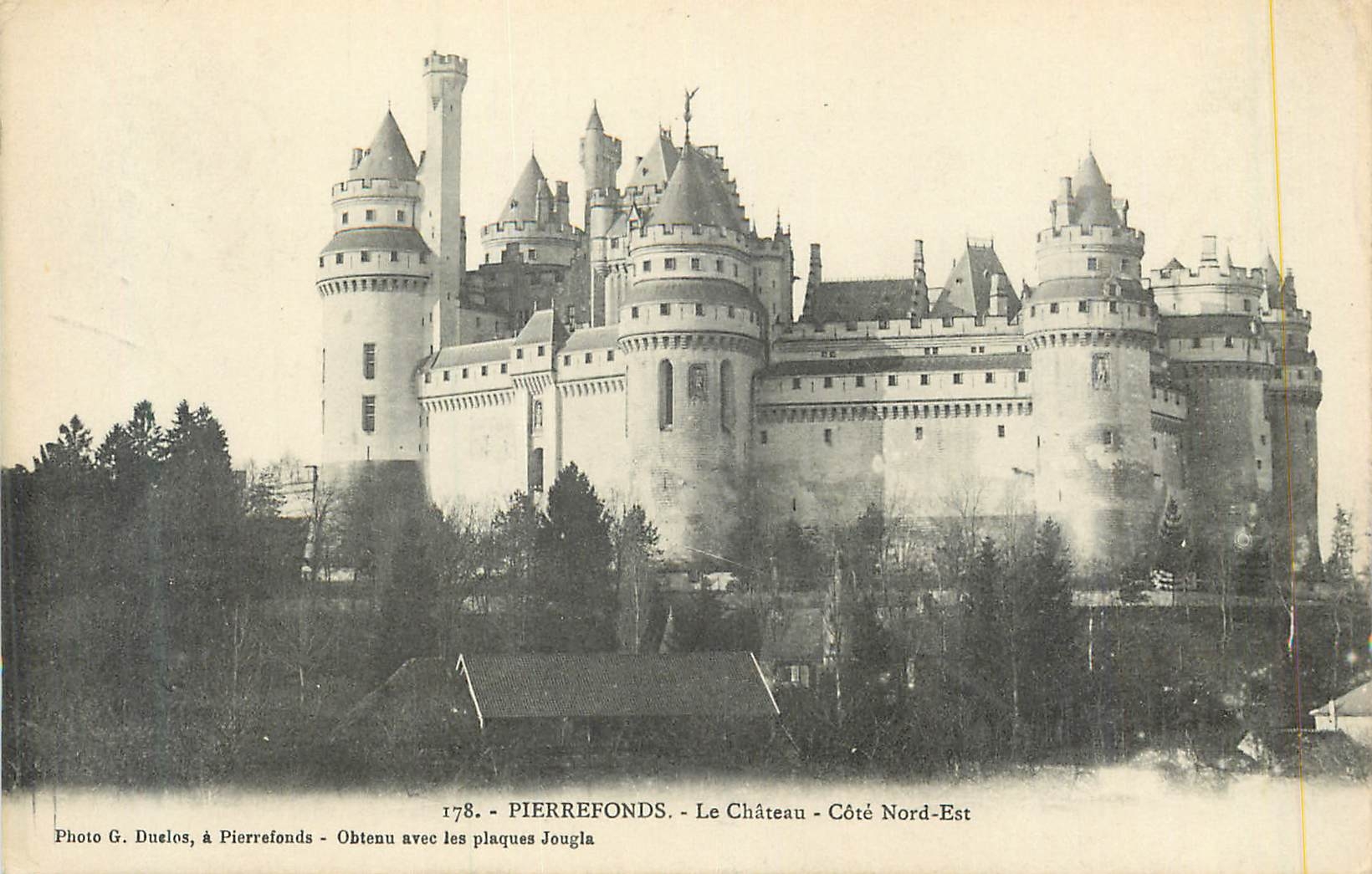 CPA Pierrefonds Le Chateau Cote Nord Est