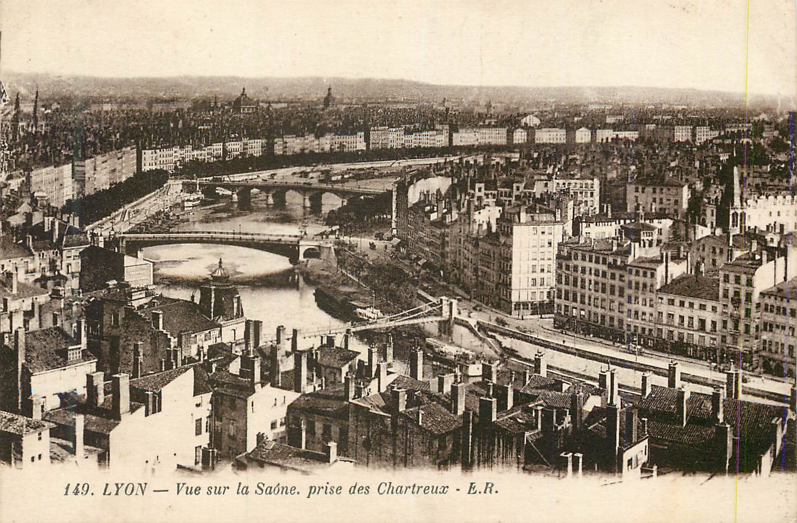 CPA Lyon vue sur la Saone prise des Chartreux