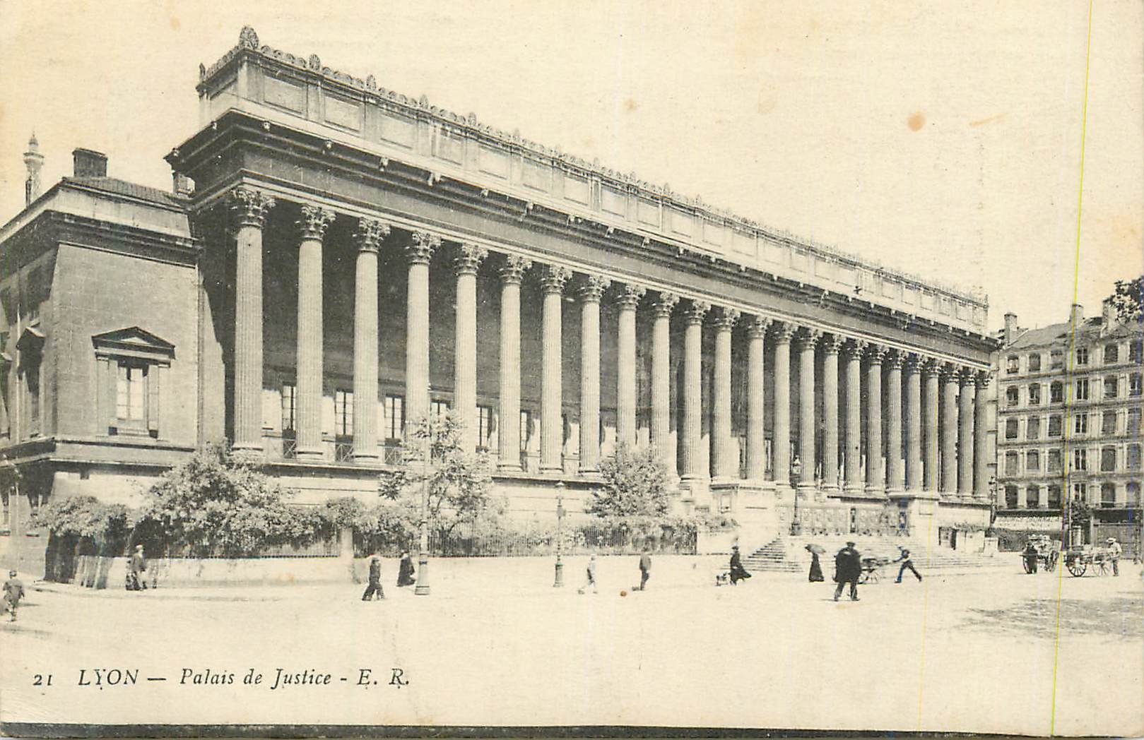 CPA Lyon Palais de Justice