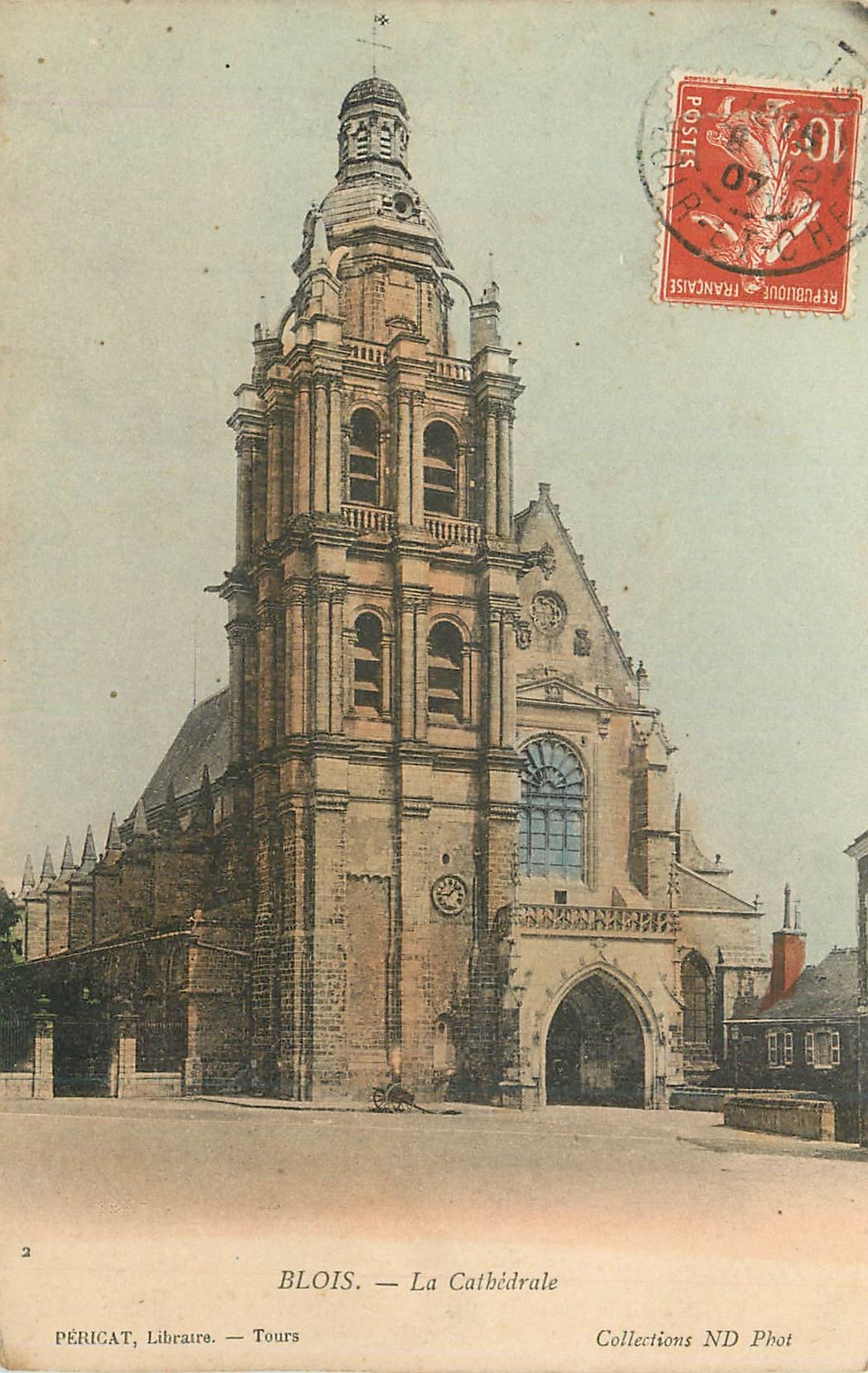 CPA Blois La Cathedrale Pericat Libraire Tours