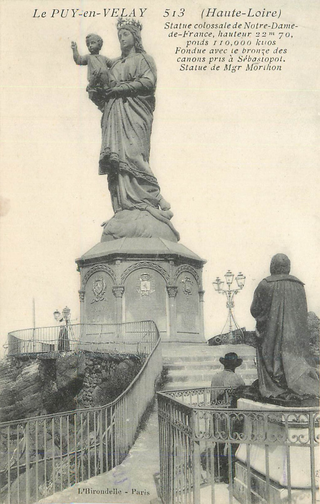 CPA le Puy en Velay (Haute Loire) Statue Colossale de Notre Dame