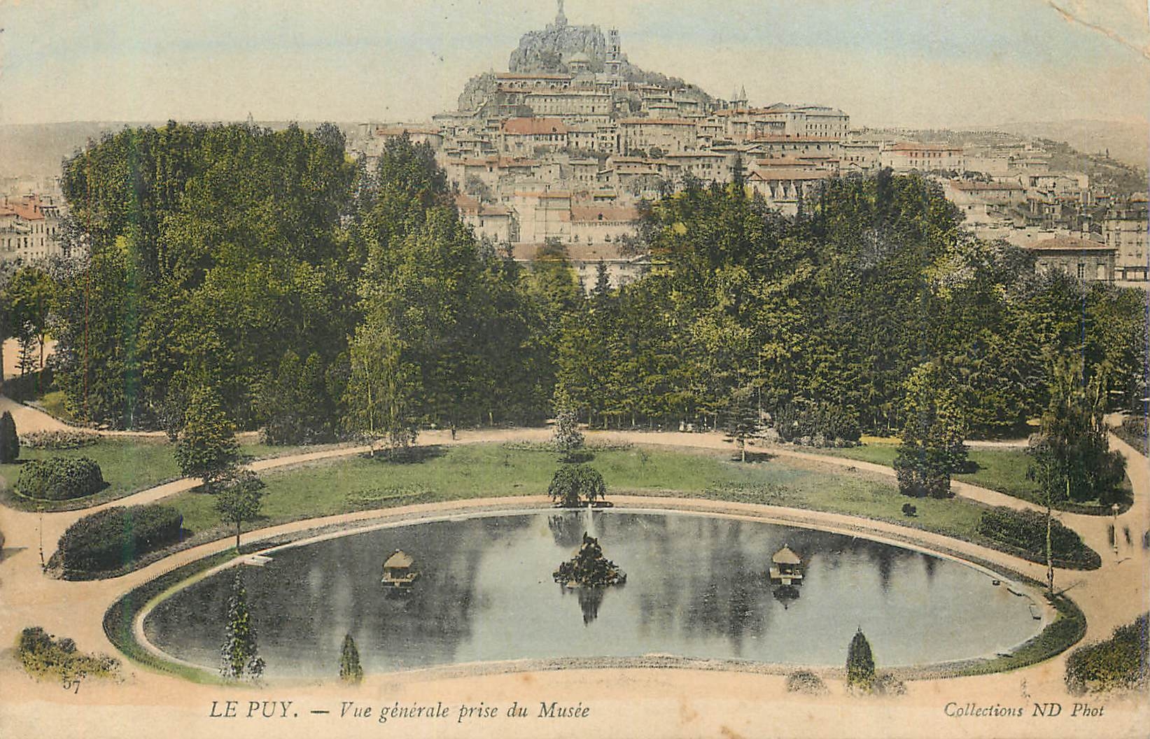 CPA le Puy Vue Generale Prise du Musee