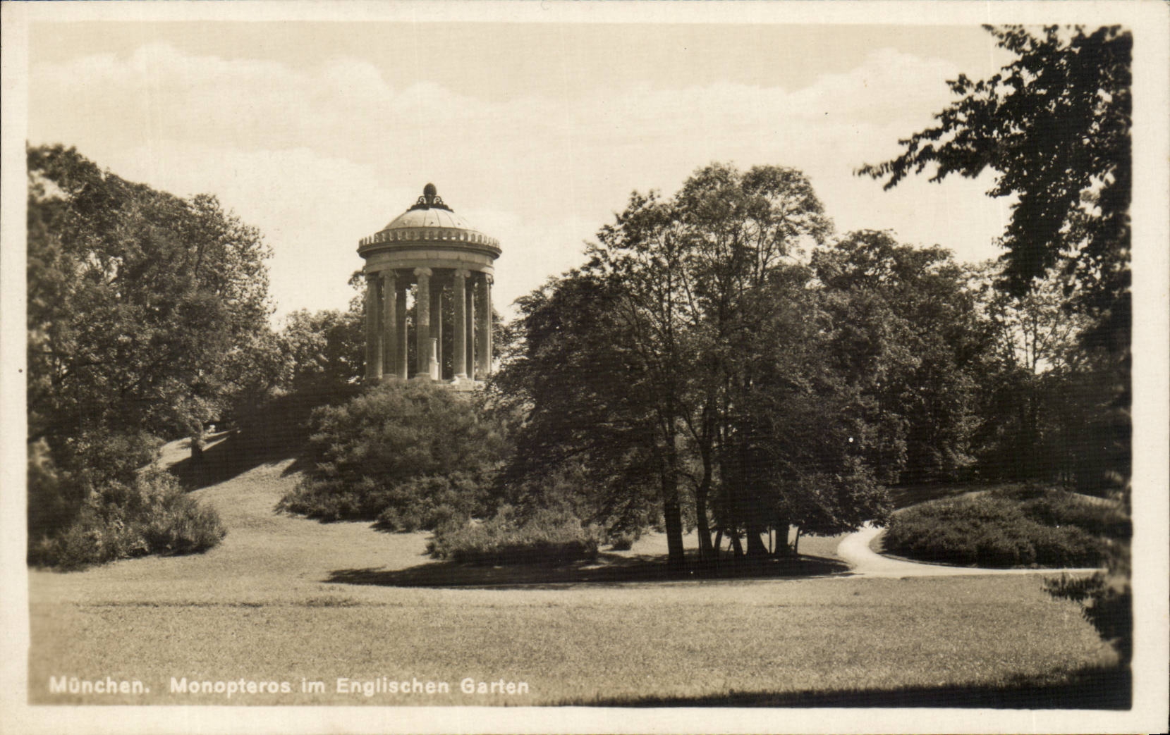 CPA Munchen Monopteros im Englinschen Garten