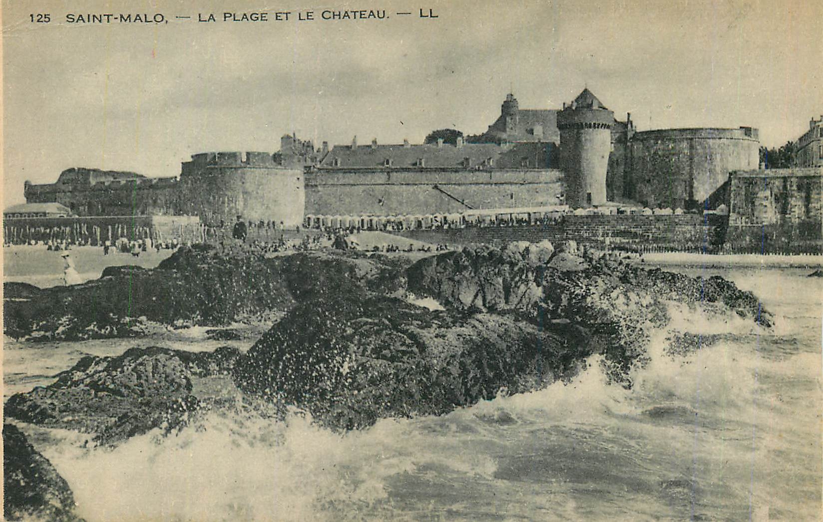 CPA Saint Malo La Plage et le Chateau