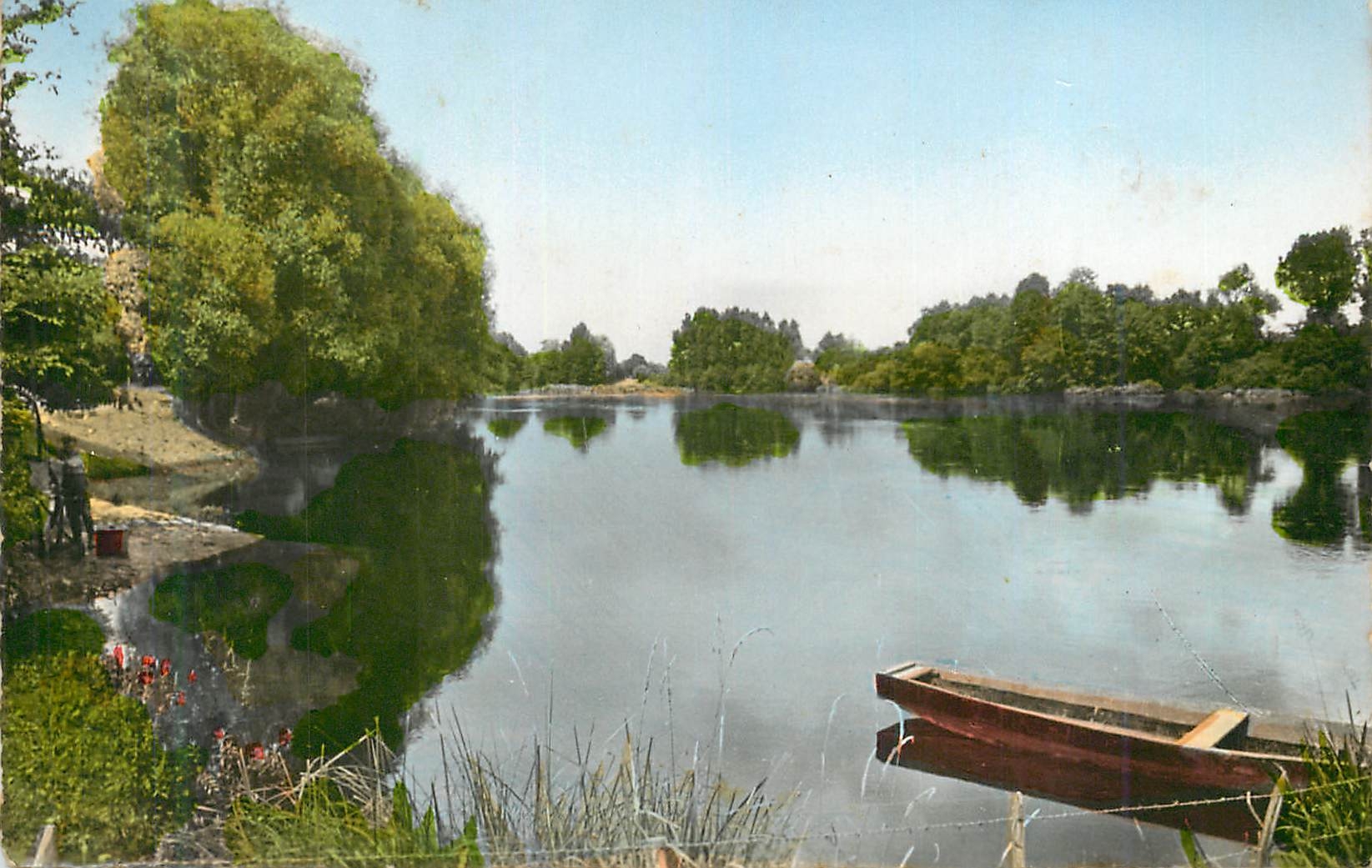 CPM La Vallee de la Vienne (Vienne) La Vienne