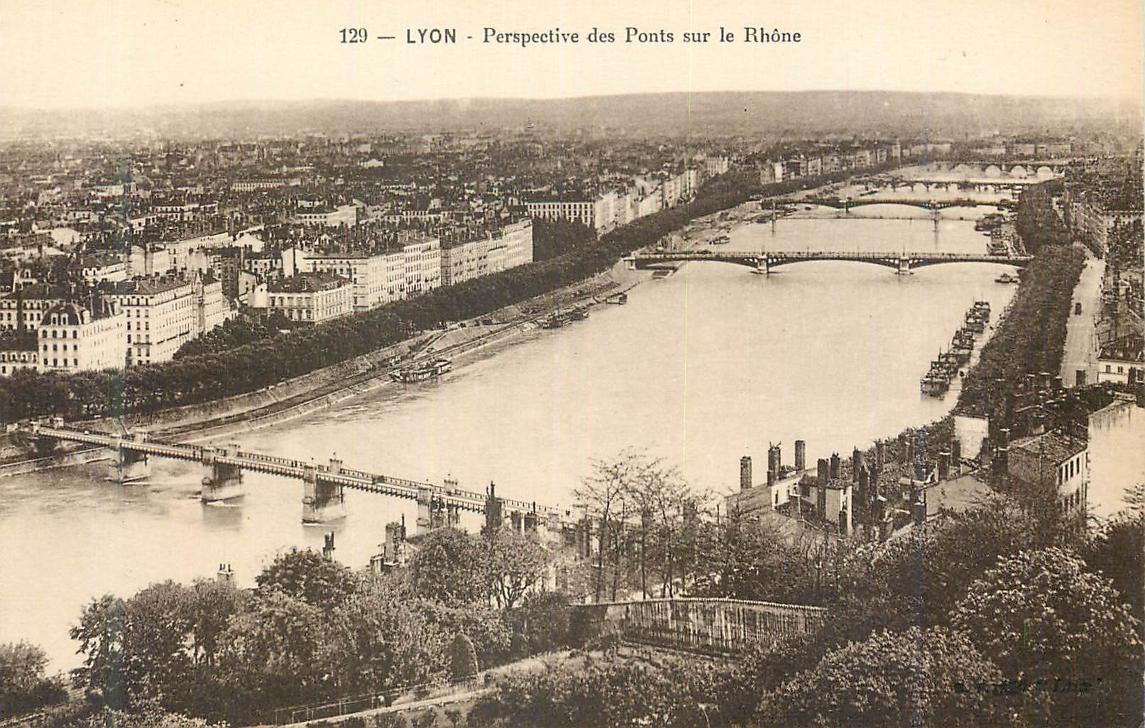 CPA Lyon Perspective des Ponts sur le Rhone