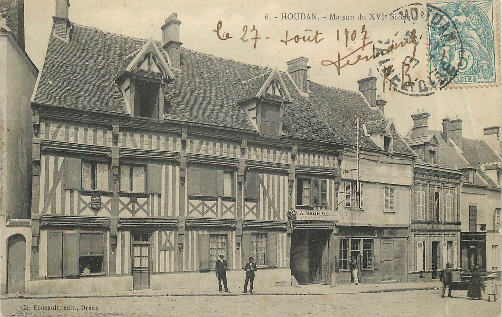 CPA Houdan Maison du XVIe siecle