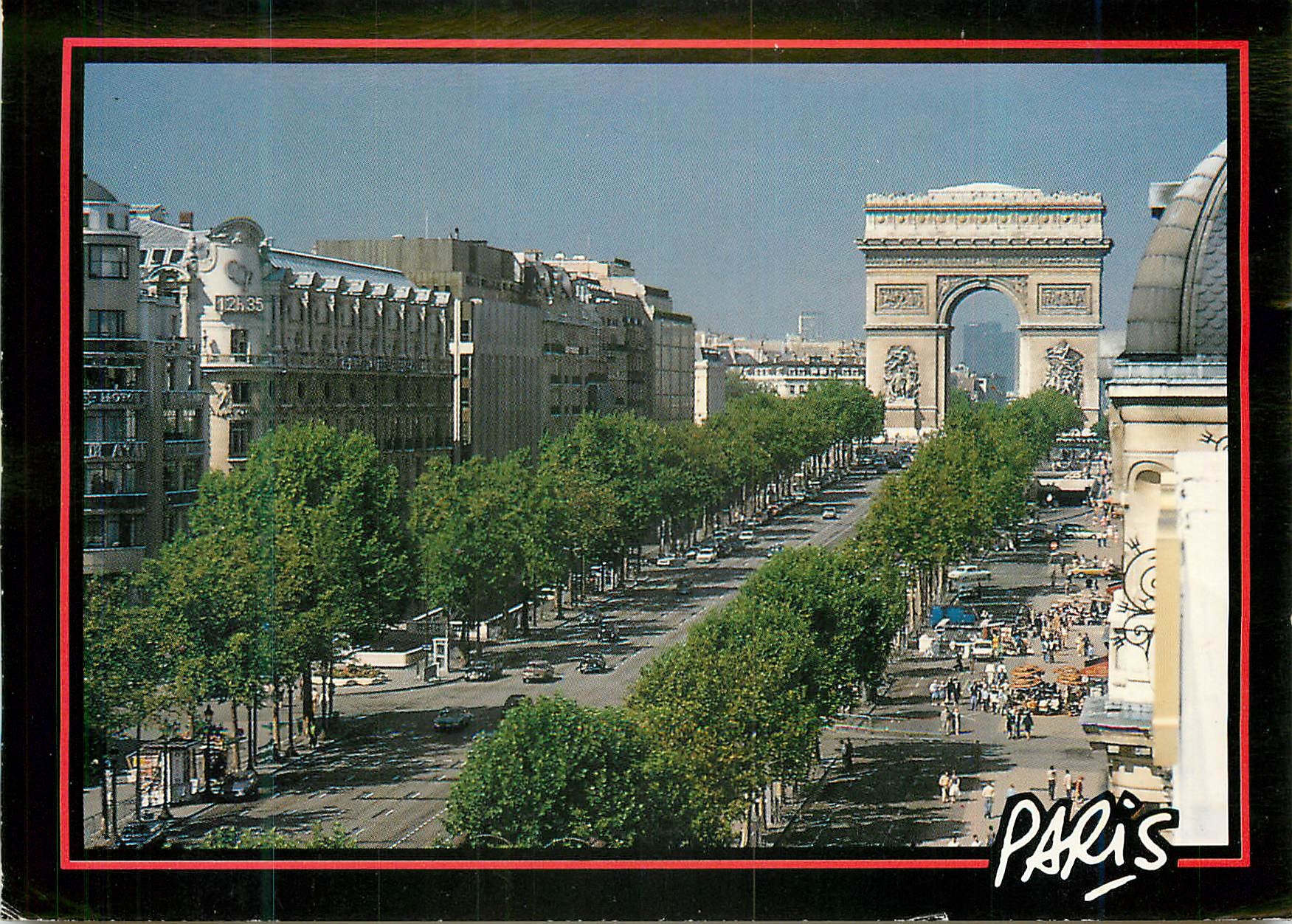 CPM L Avenue des Champs Elysees et l Arc de Triomphe de l Etoile Paris 