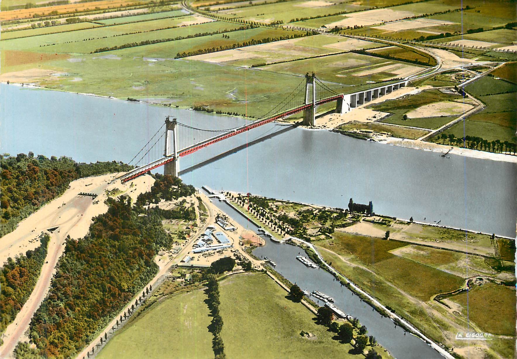 CPM Le Pont de Tancarville (Seine Maritime)