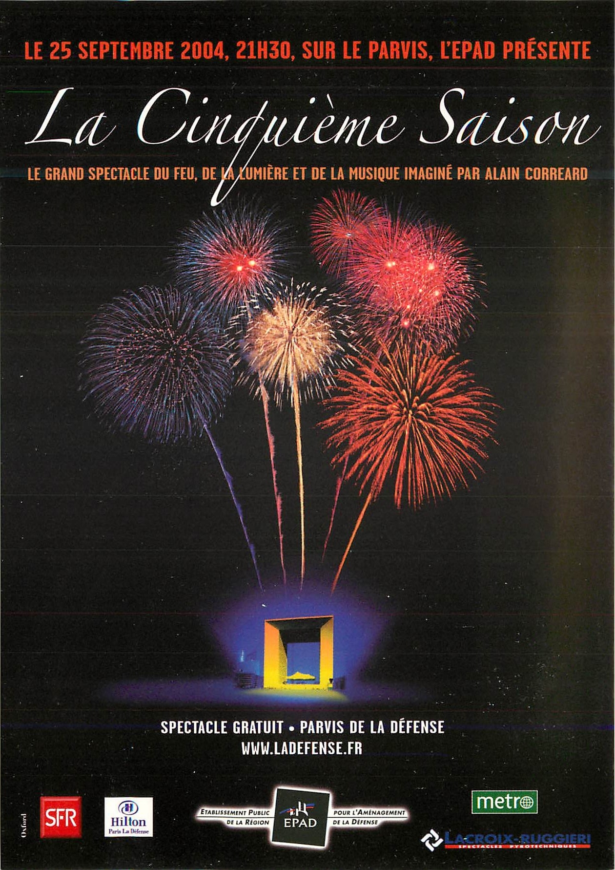 CPM Le Grand Spectacle du Feu de la Lumiere et de la Musique Imagine par Alain Corread 5e Saison Le 25 Septembre 2004 a 