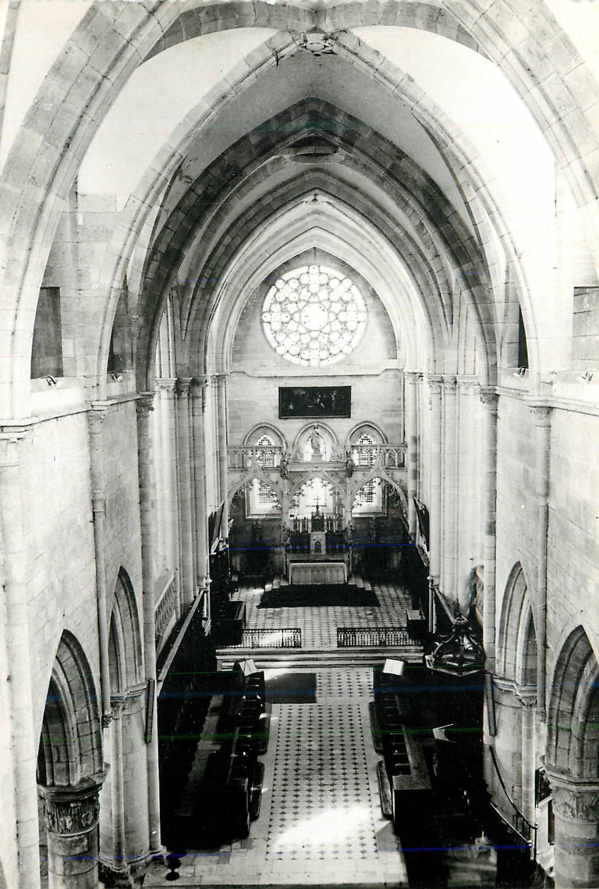 CPM Saint Seine l'Abbaye (Cote d'Or) L'Eglise Abbatiale (XIIIe) Le Choeur