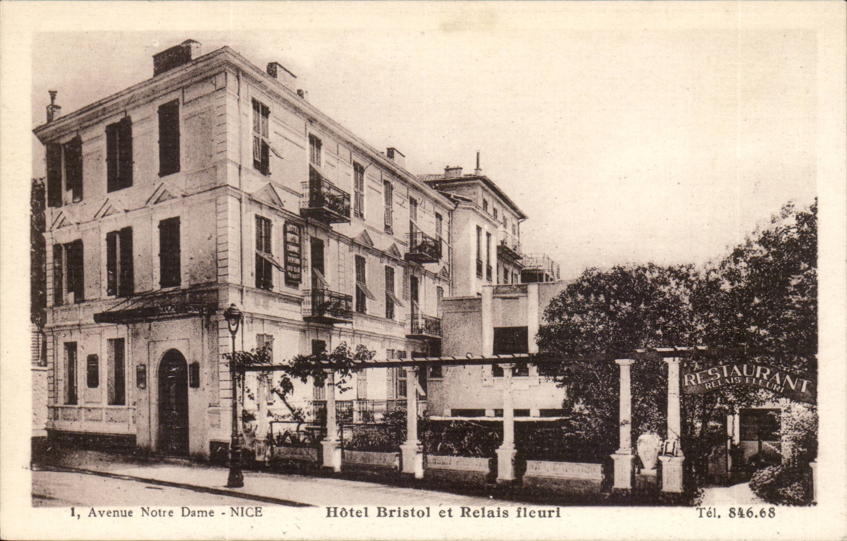 Nice - Hotel Bristol-board and Flowered Relay - restaurant - CPA