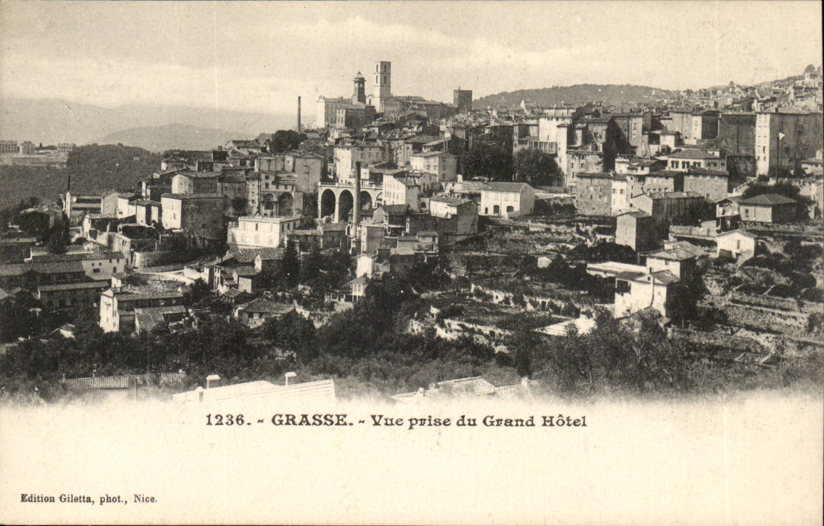 Fatty - Seen from of the Large Hotel - CPA