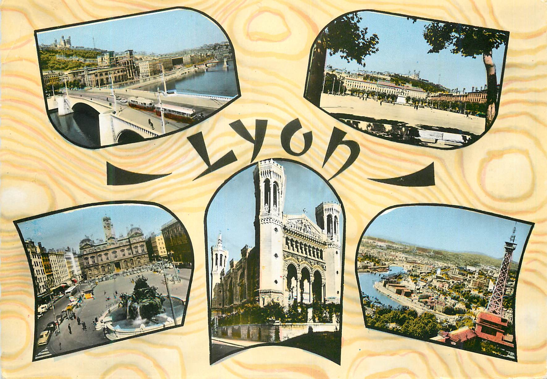 CPM Souvenir de Lyon