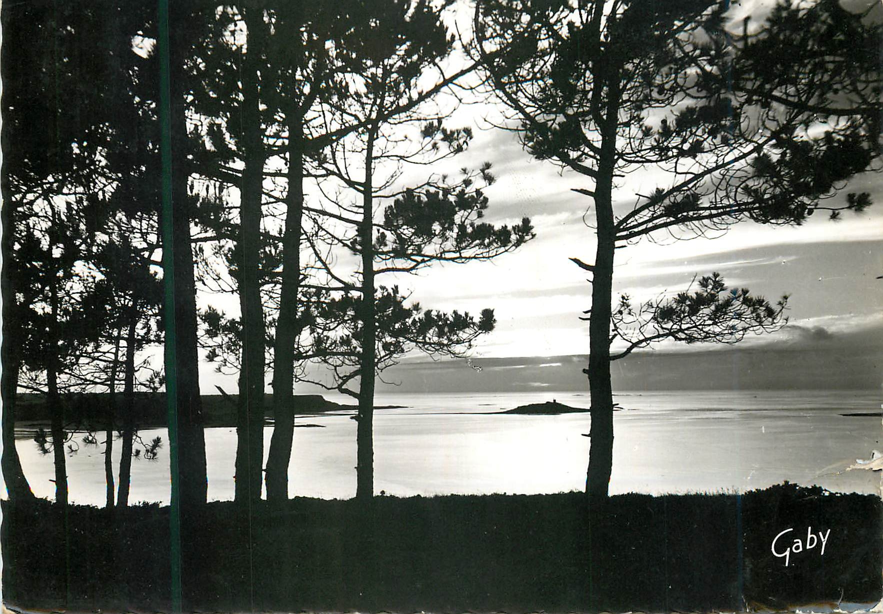 CPM Sables d'Or les Pins (C du N) Coucher de Soleil sur l'Ilot st Michel