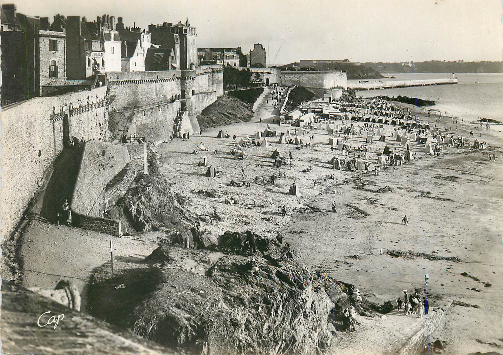 CPM Saint Malo La Plage de Bon Secours