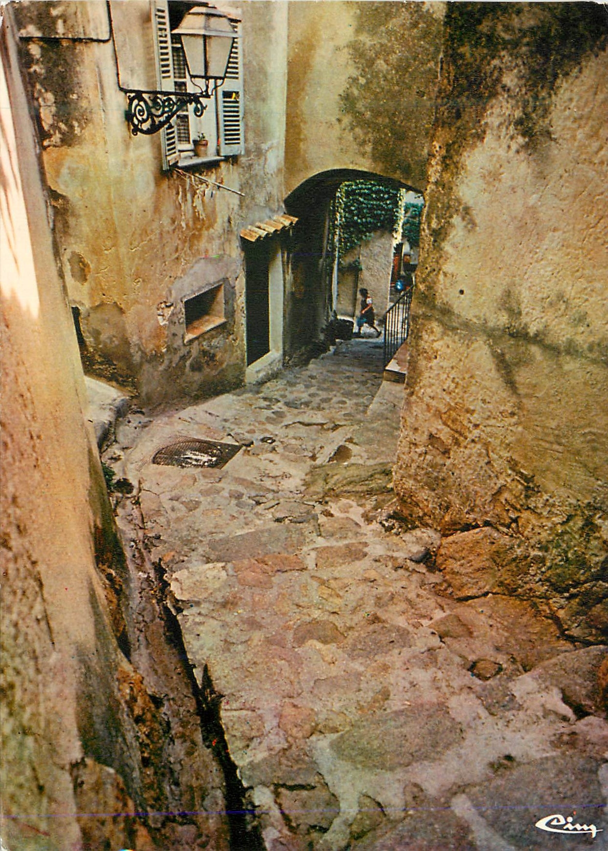 CPM Ramatuelle (Var) Rue Rompe Cu