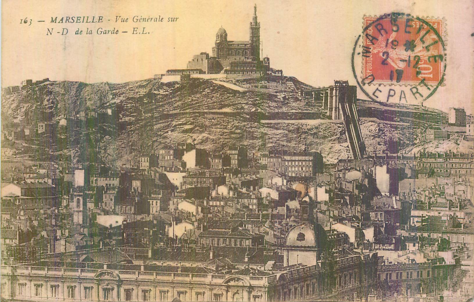 CPA Marseille Vue Generale sur N D de la Garde