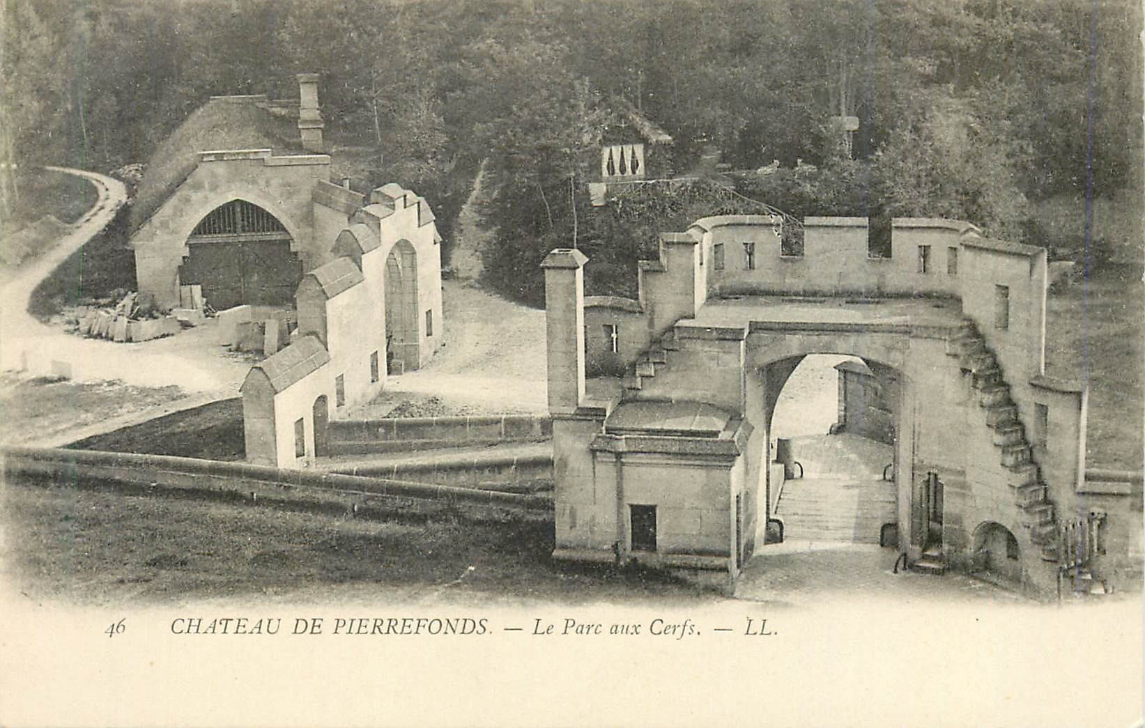 CPA Chateau de Pierrefonds Le Parc aux Cerfs