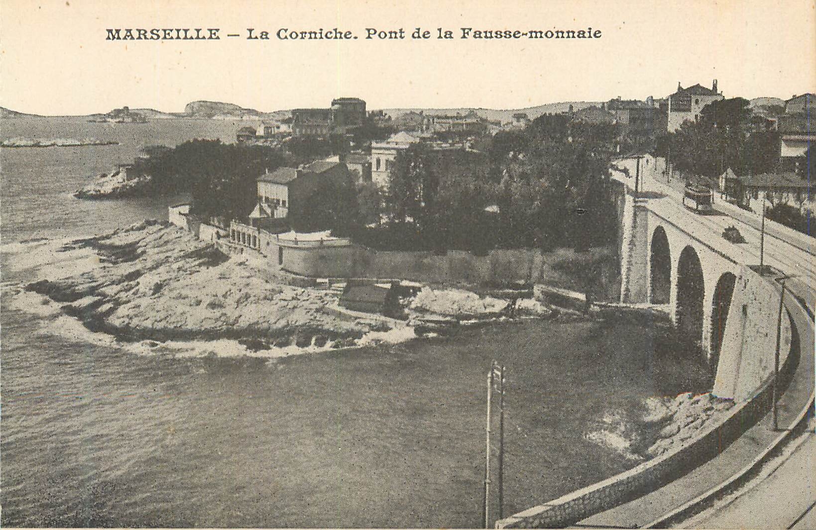 CPA Marseille la Corniche Pont de la Fausse Monnaie