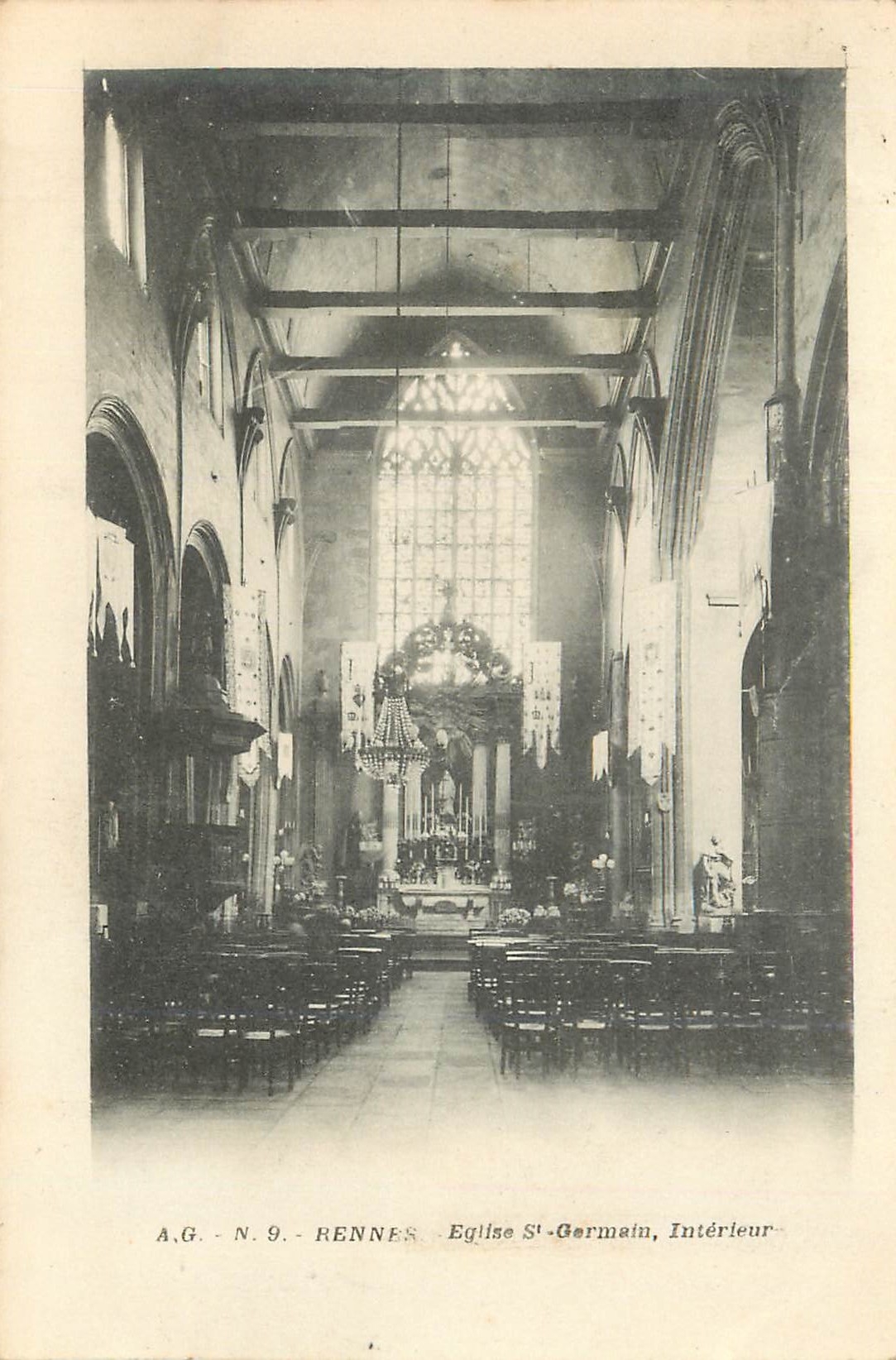 CPA A g n 9 rennes eglise st germain interieur