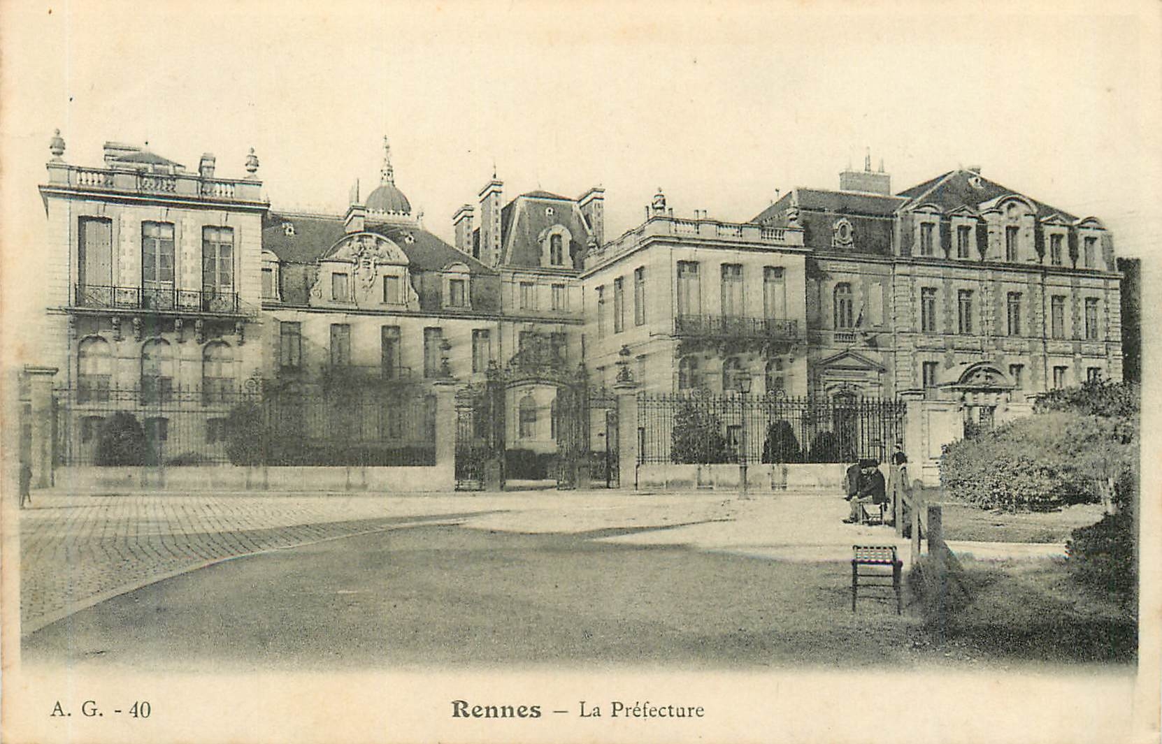 CPA A g 40 rennes la prefecture