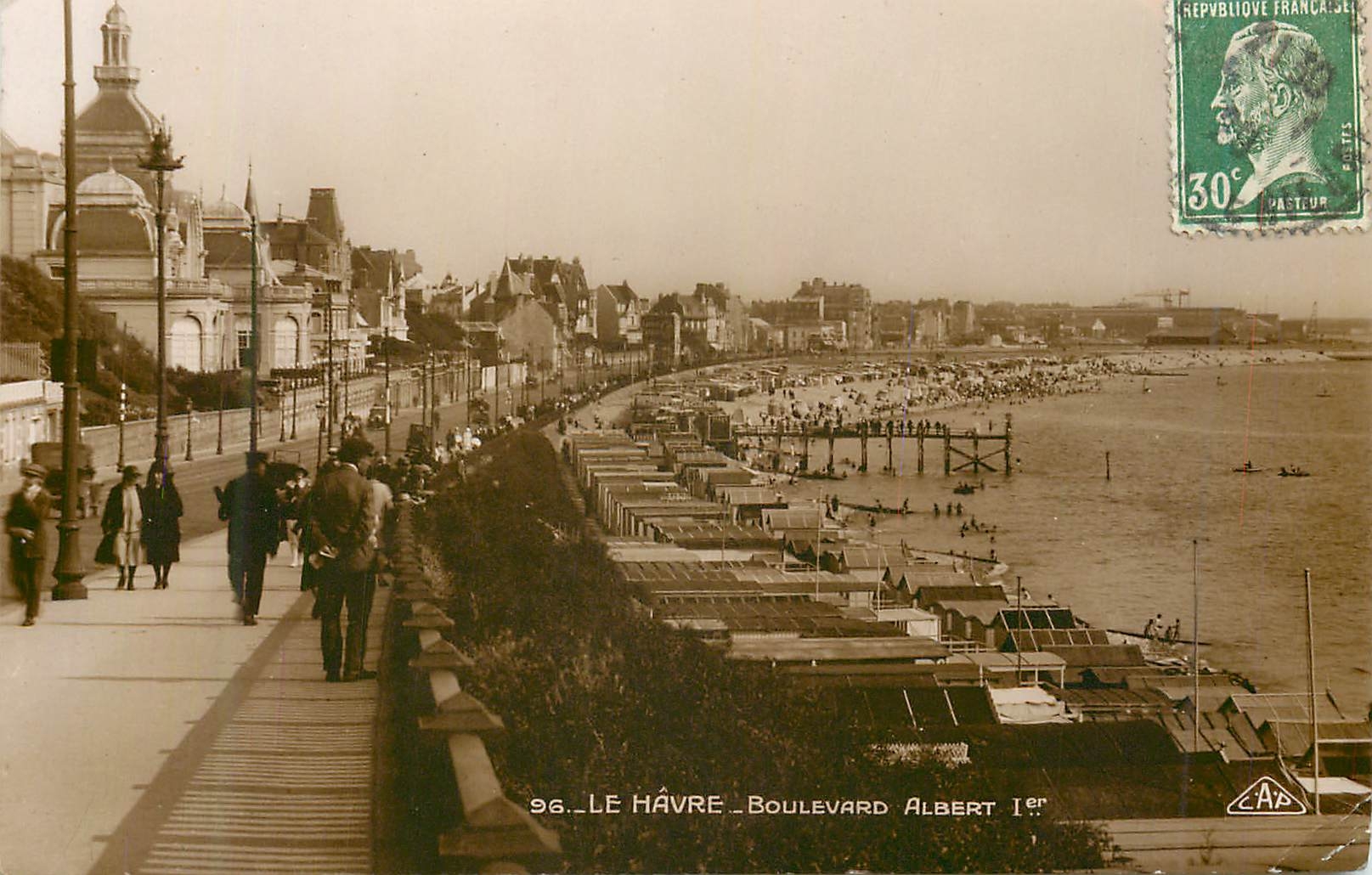 CPA 96 le havre boulevard albert 1er