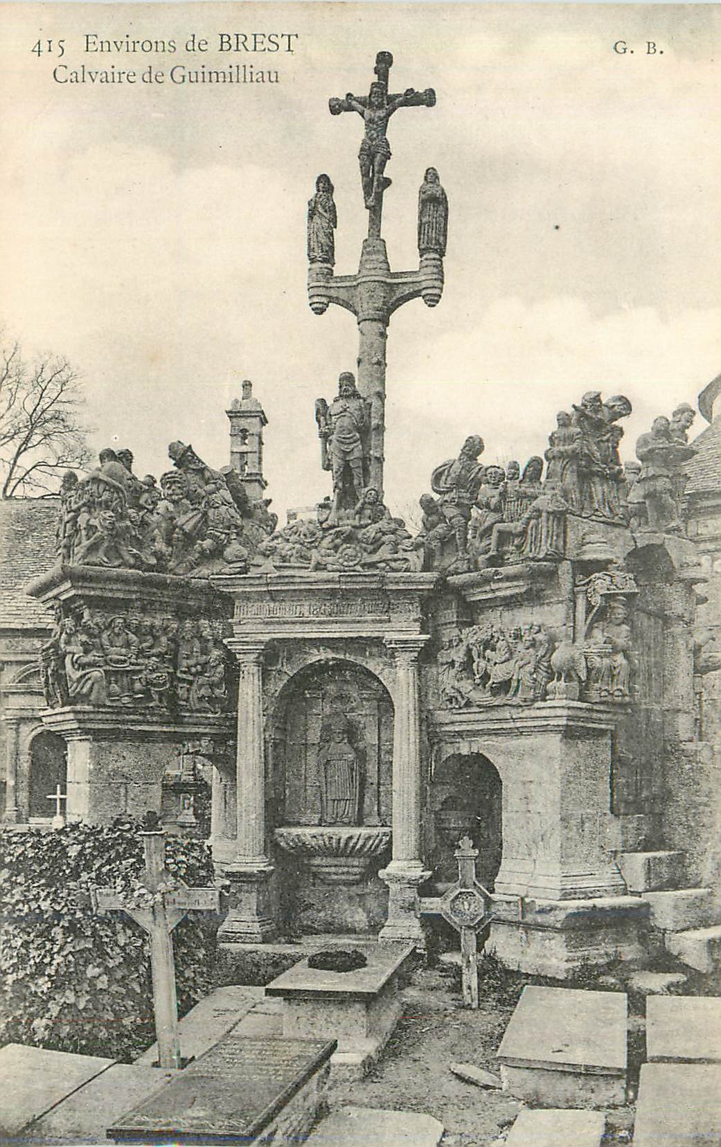 CPA 415 environs de brest calvaire de guimilliau