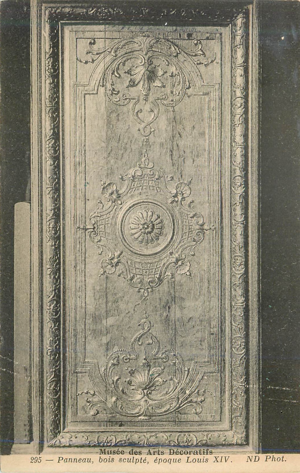 CPA Musee des Arts decoratifs Panneau bois sculpte epoque Louis XIV