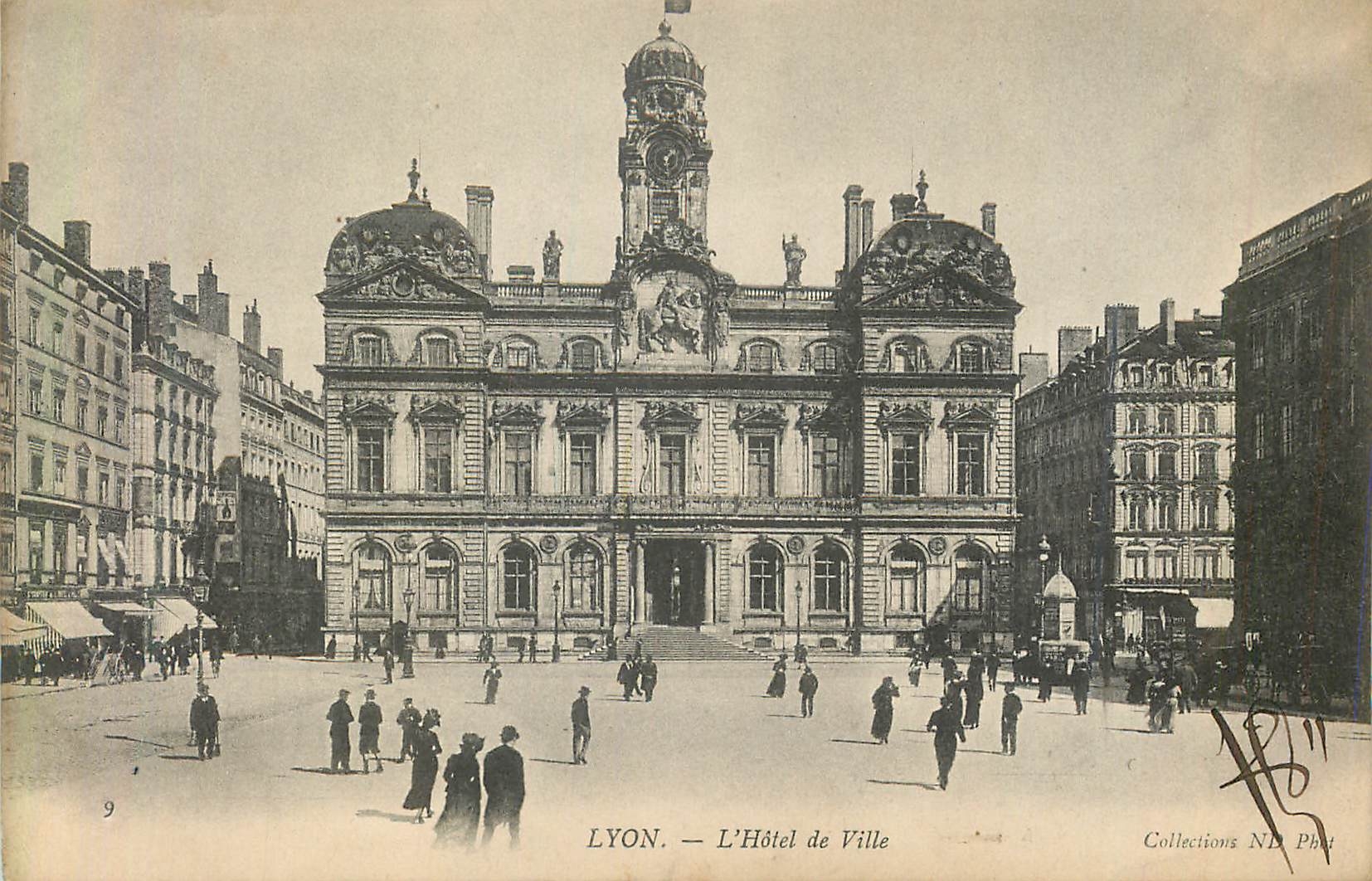 CPA Lyon L Hotel de Ville 