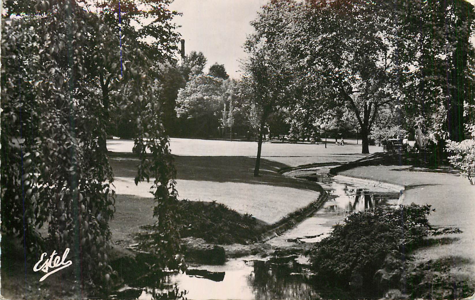 CPM Tourcoing Le Parc de la Fin de la Guerre