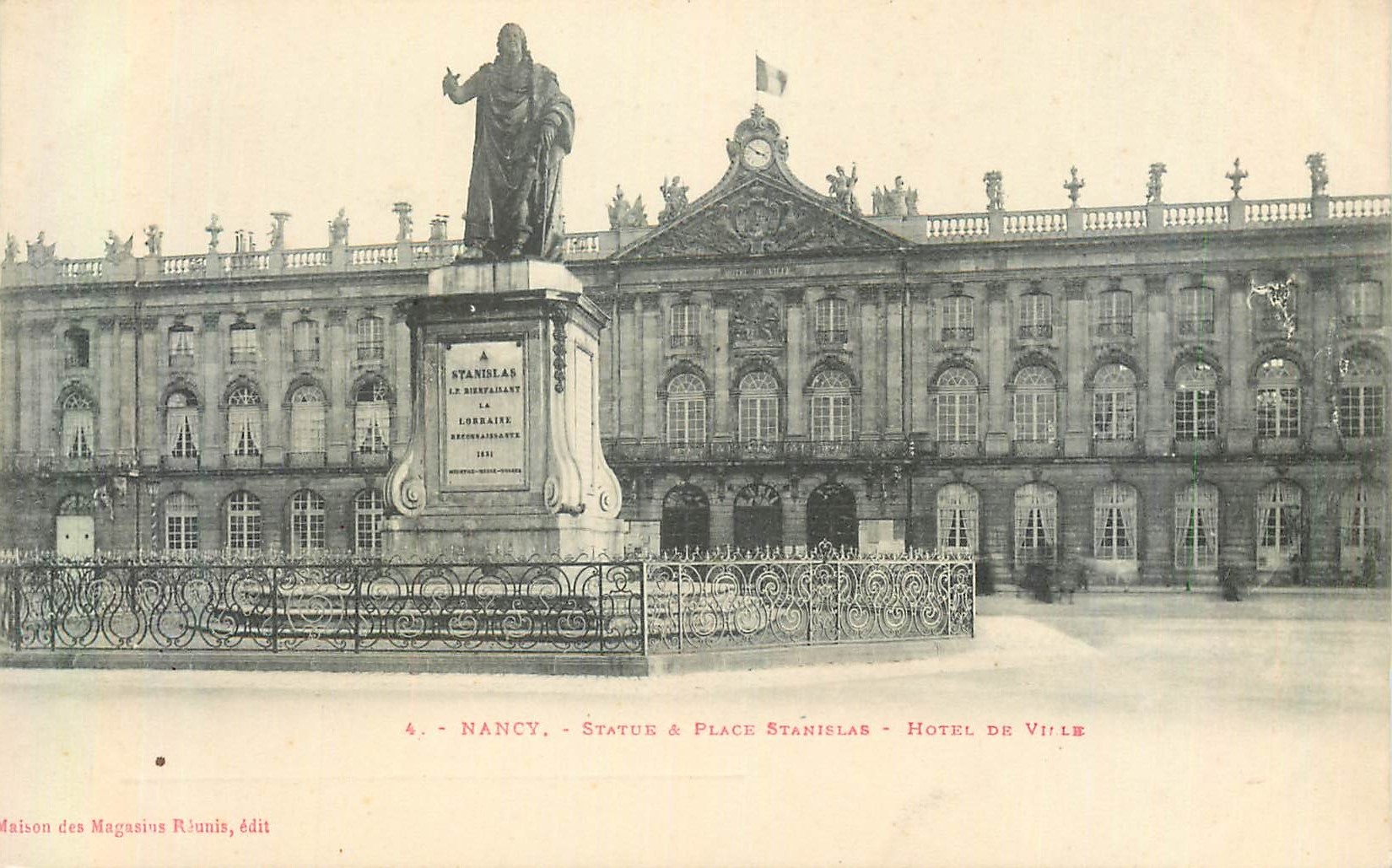 CPA Nancy Statue & Place Stanislas Hotel de Ville