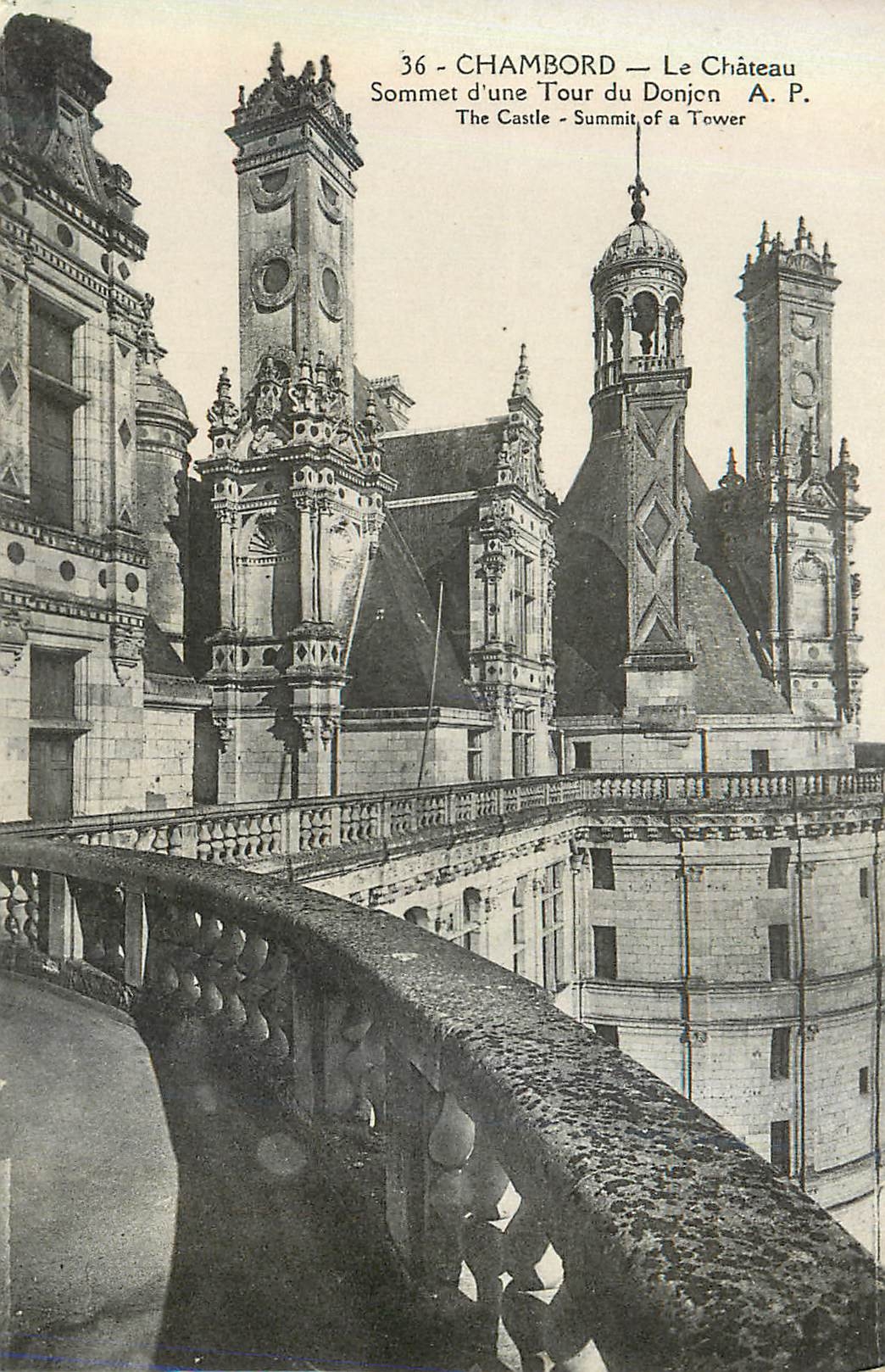 CPA Chambord le Chateau Sommet d'une Tour du Donjon