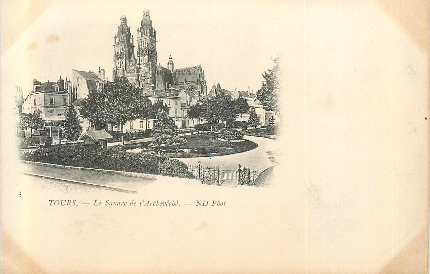 CPA Tours le Square de l'Archeveche (carte 1900)