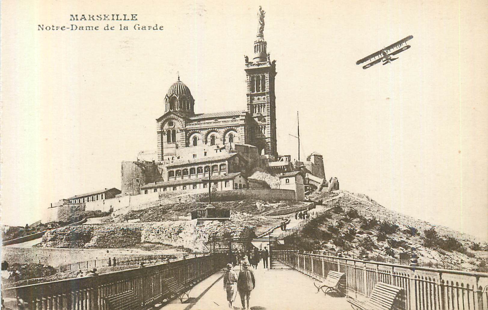 CPA Marseille Notre Dame de la Garde Avion Aviation