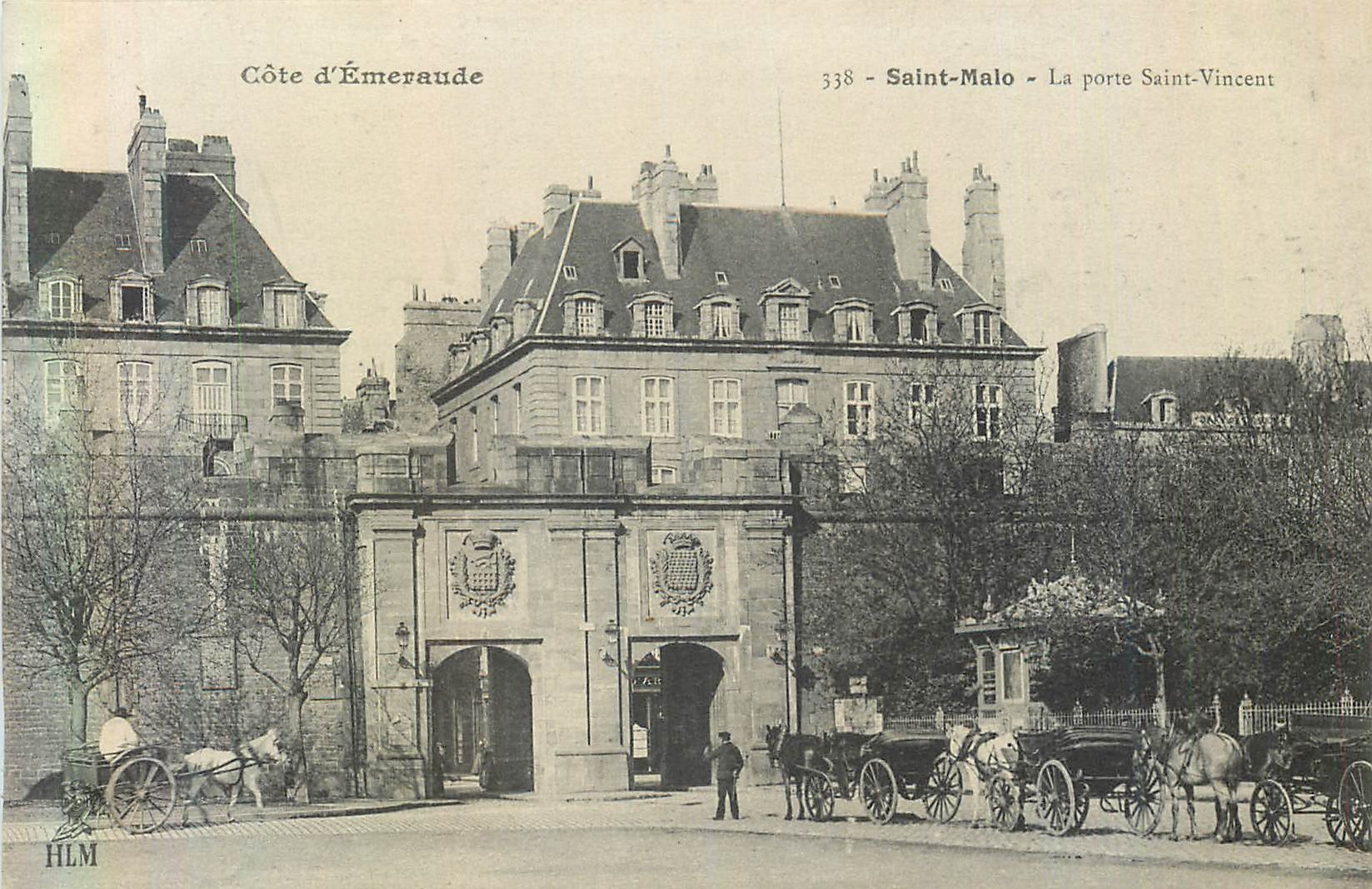 CPA Saint Malo Cote d'Emeraude La Porte Saint Vincent Caleches