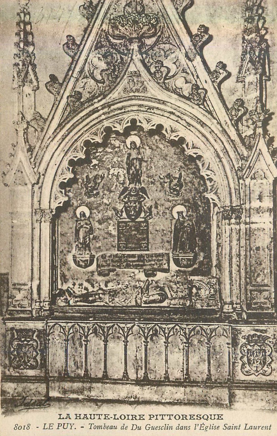 CPA La haute loire pittoresque 8018 le puy tombeau de du guesclin dans l eglise saint laurent