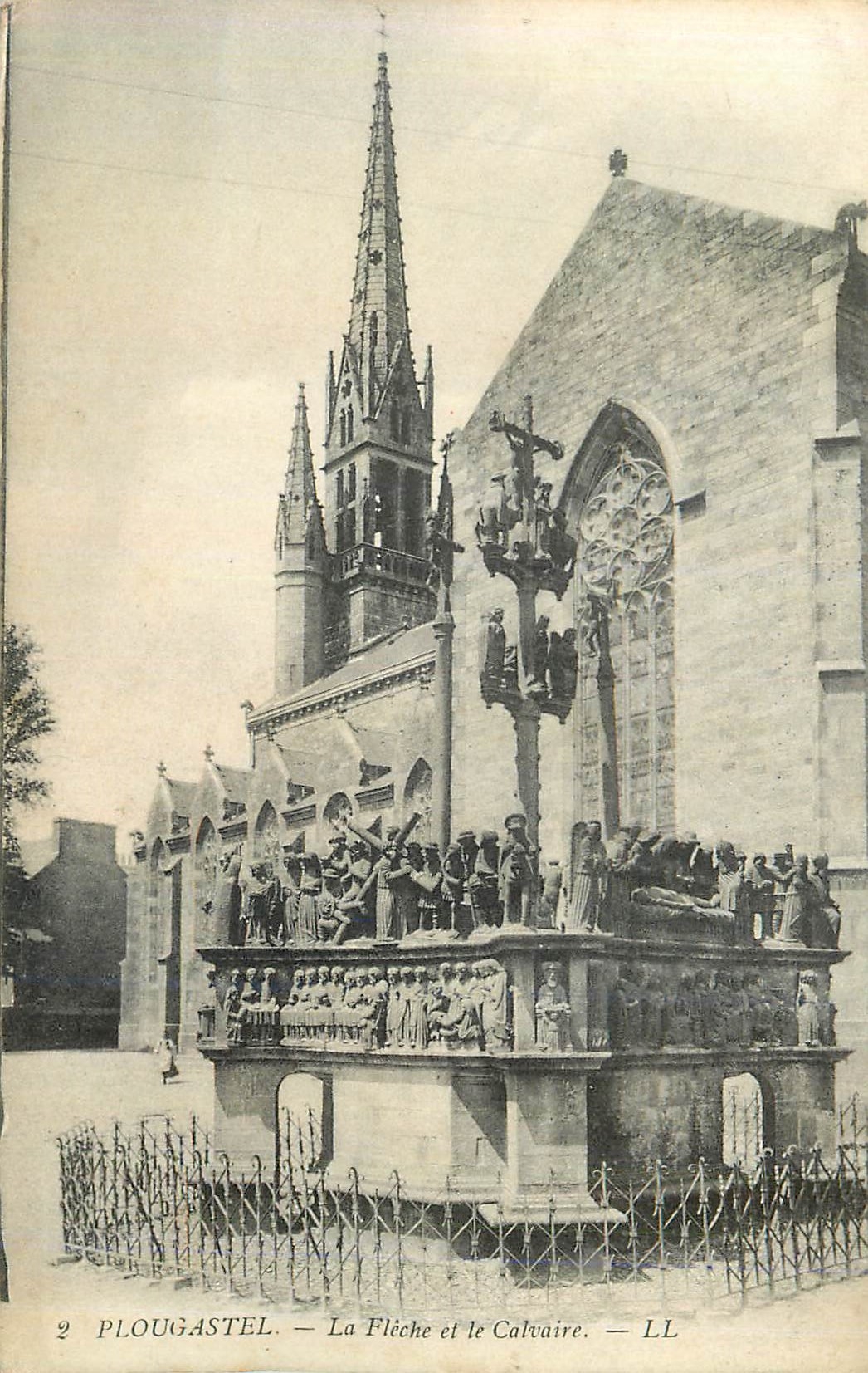 CPA 2 plougastel la fleche et le calvaire