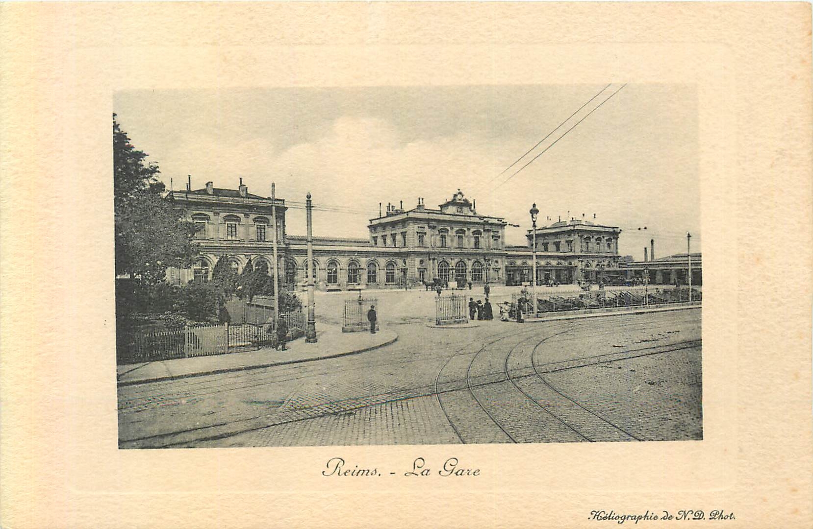 CPA Reims la gare