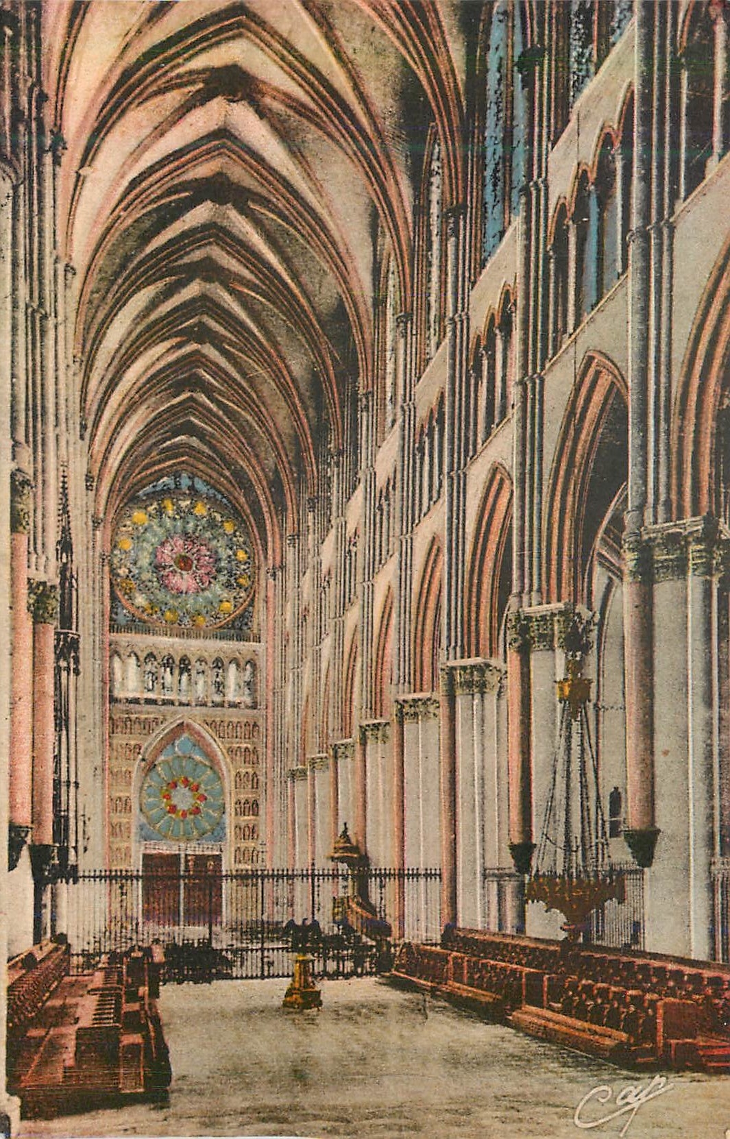 CPA 305 cathedrale de reims la nef vue prise du choeur